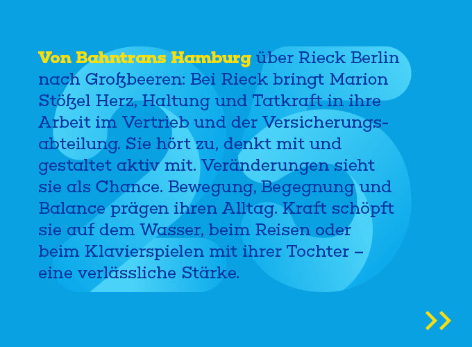Text in gelb und weiß auf blauem Hintergrund über Marion Stögel Herz und ihre Arbeit bei Rieck Berlin.